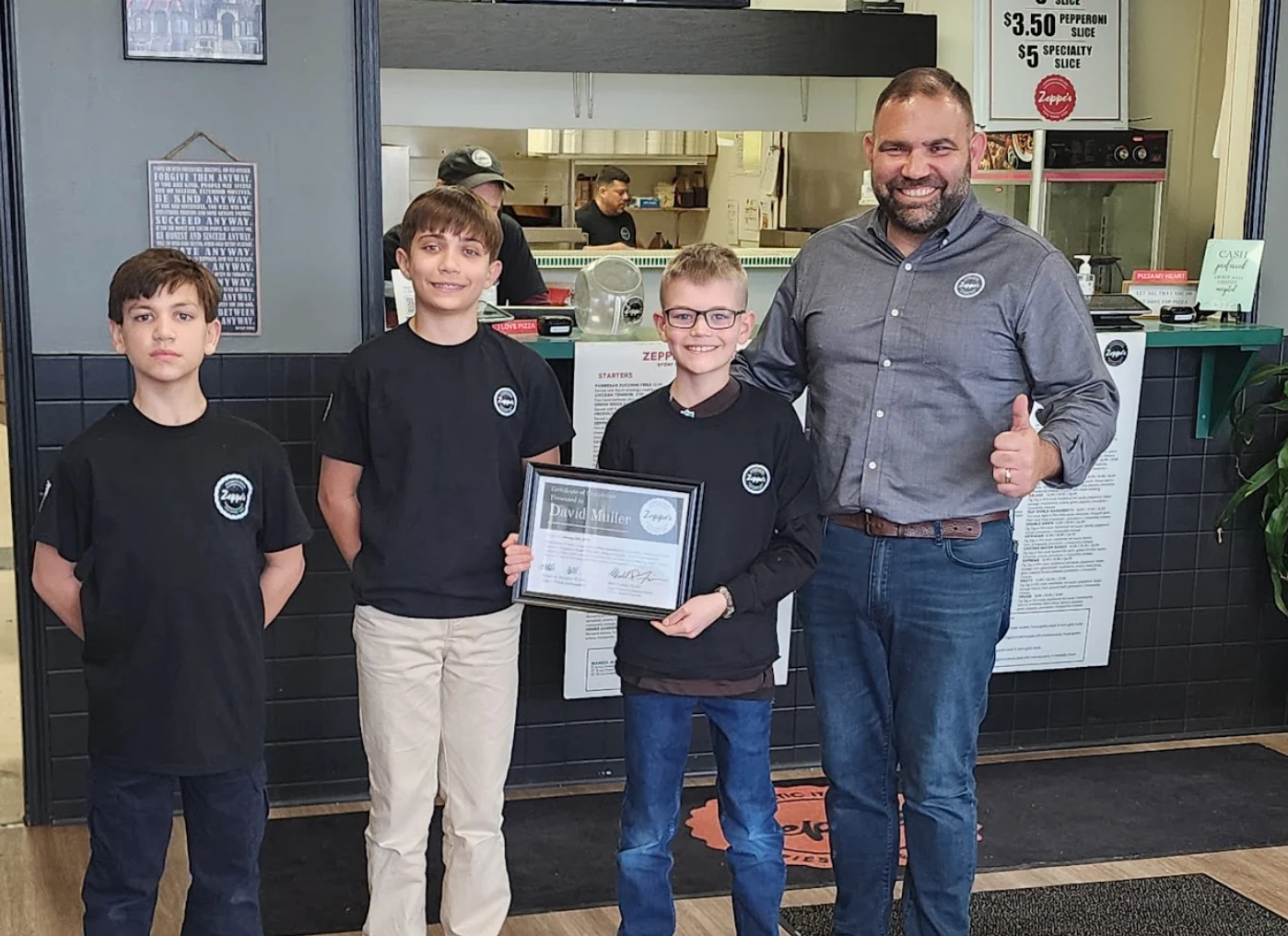 Zeppe's Italian Restaurant restaurant team using Shipday